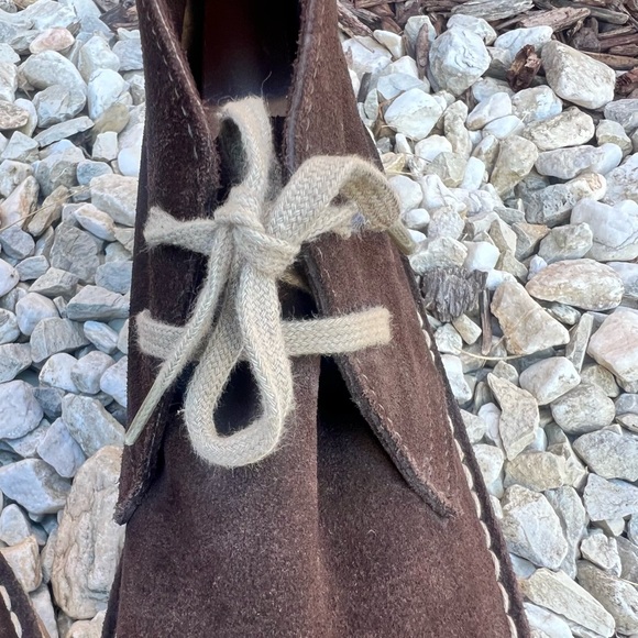 Saks Fifth Avenue Brown Suede Lace-Up Chukka Boots Size 9.5 Great Condition - Picture 6 of 13